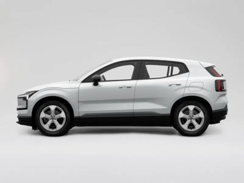 Volvo EX30 nuova a Modena (3)