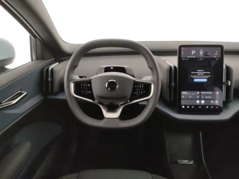 Volvo EX30 nuova a Modena (11)