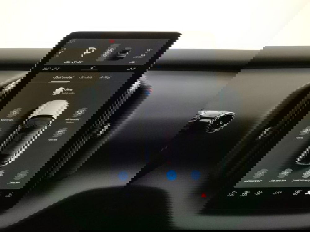 Volvo EX30 nuova a Modena (17)