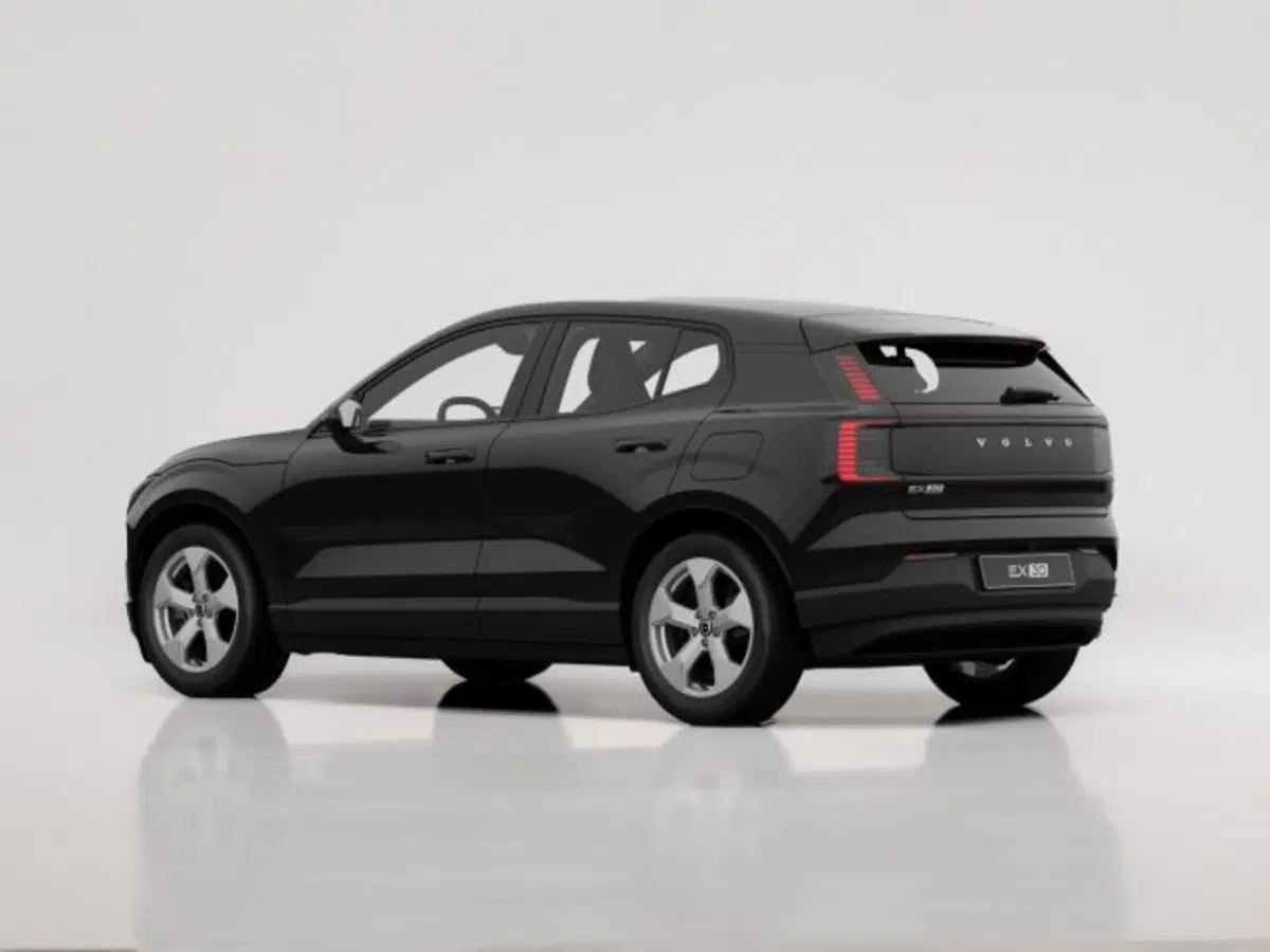 Volvo EX30 nuova a Modena (4)