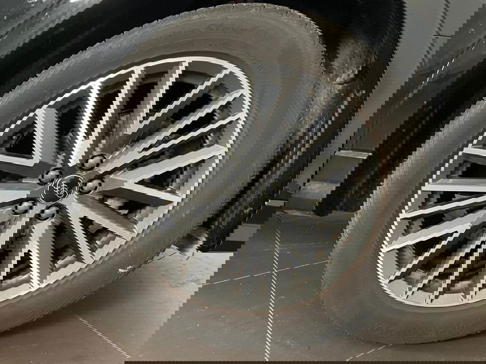 Audi Q3 Sportback usata a Taranto (10)