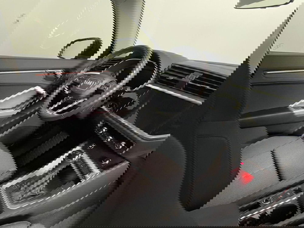 Audi Q3 Sportback usata a Taranto (5)