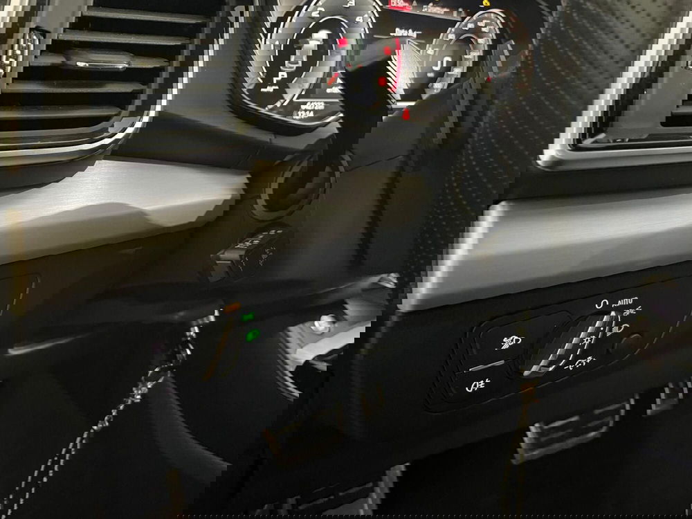 Audi Q5 usata a Taranto (9)