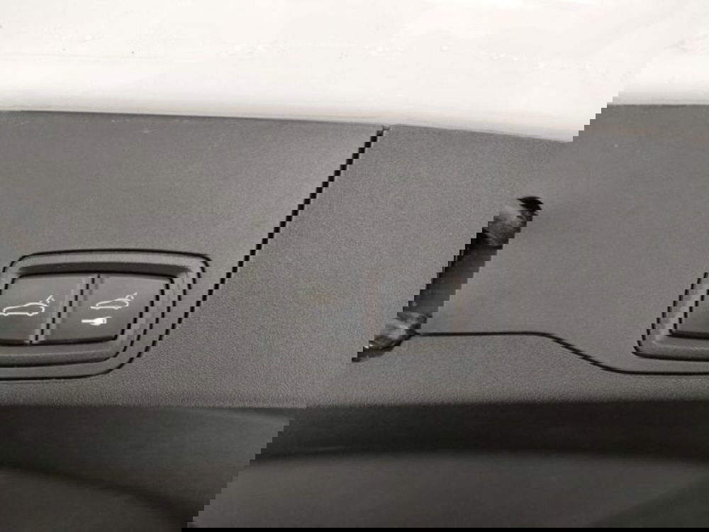 Porsche Taycan Cross Turismo usata a Modena (10)