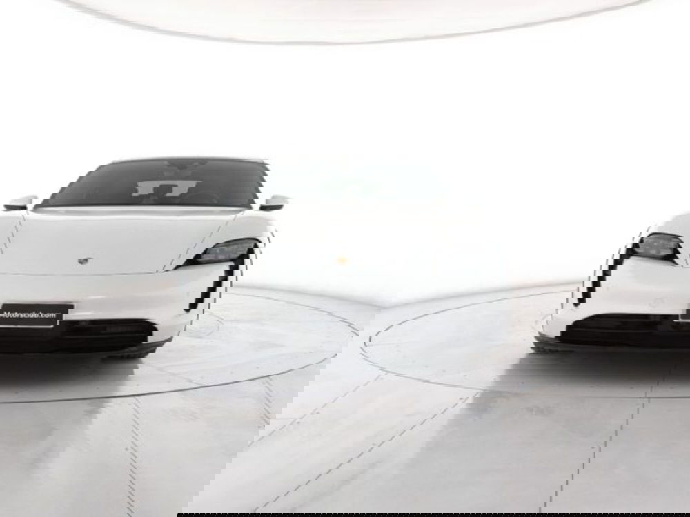 Porsche Taycan Cross Turismo usata a Modena (7)