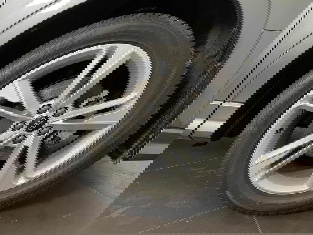 Audi Q3 Sportback usata a Taranto (10)