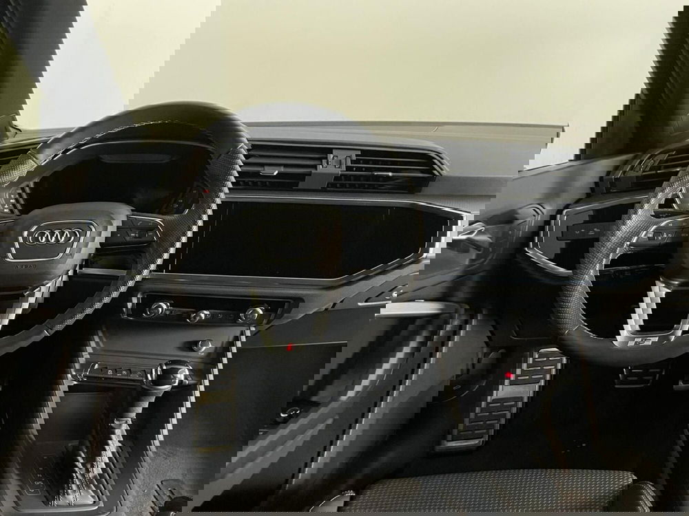 Audi Q3 Sportback usata a Taranto (6)