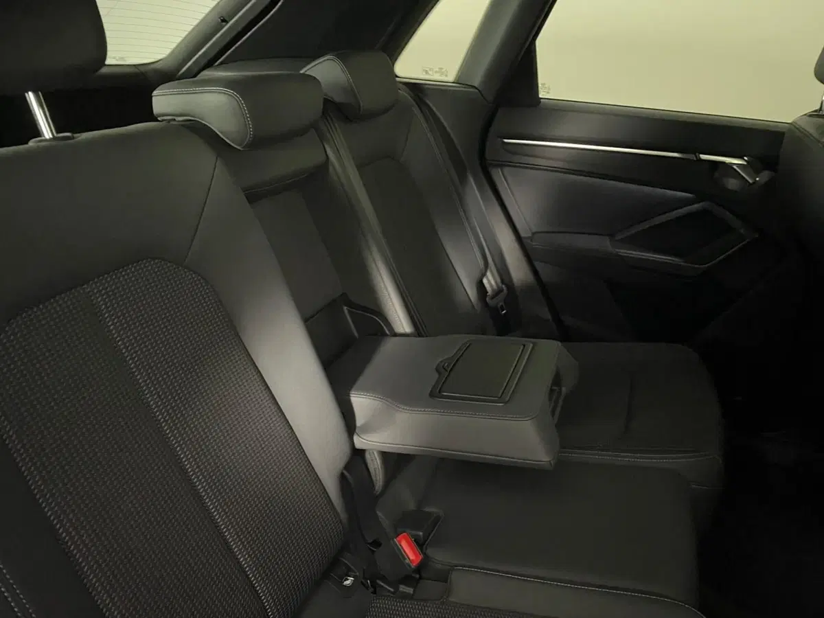 Audi Q3 Sportback usata a Taranto (8)