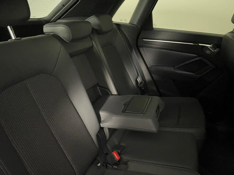 Audi Q3 Sportback usata a Taranto (8)