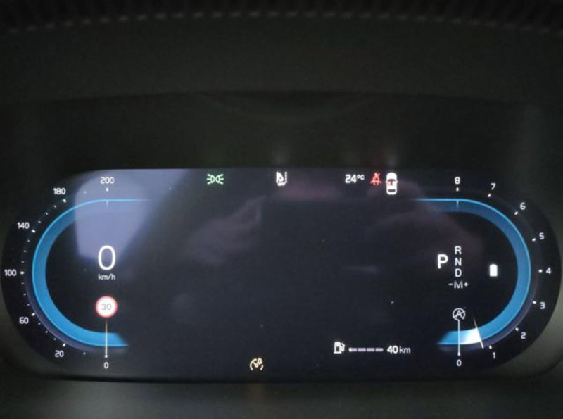 Volvo V90 nuova a Modena (13)