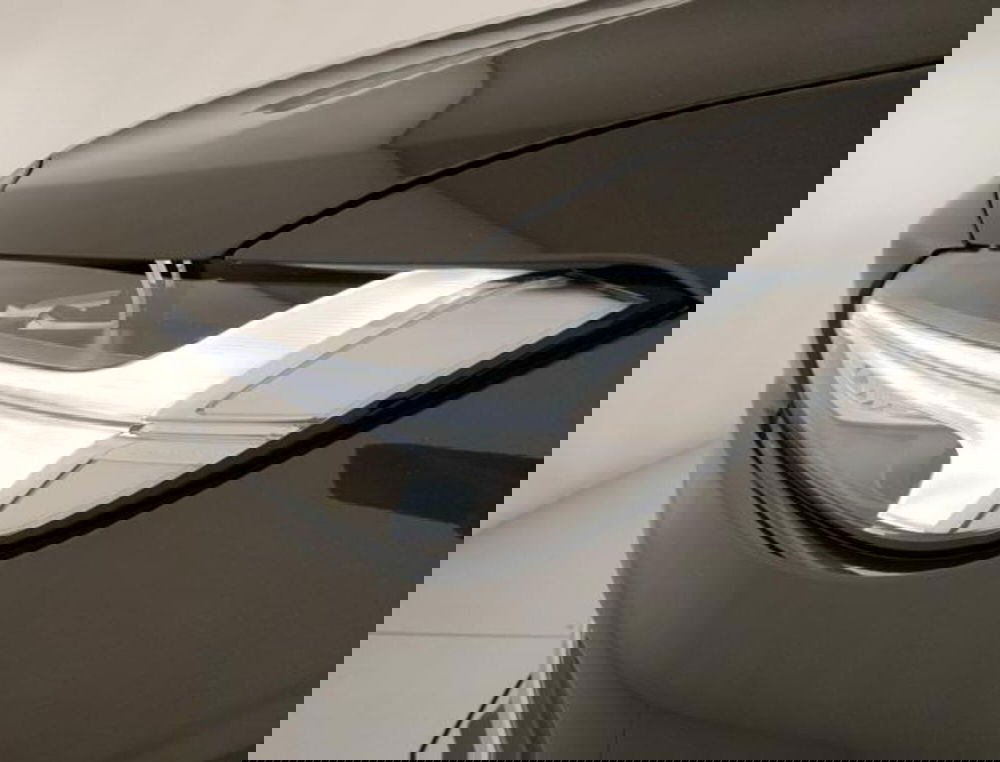 Volvo V90 nuova a Modena (18)