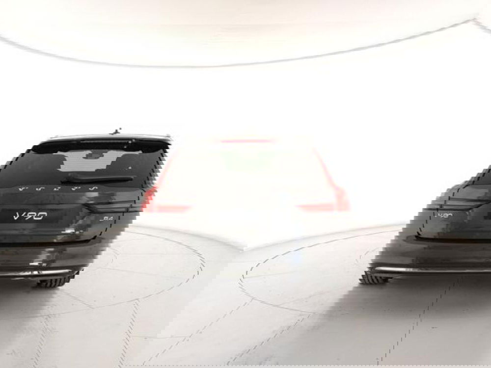 Volvo V90 nuova a Modena (4)