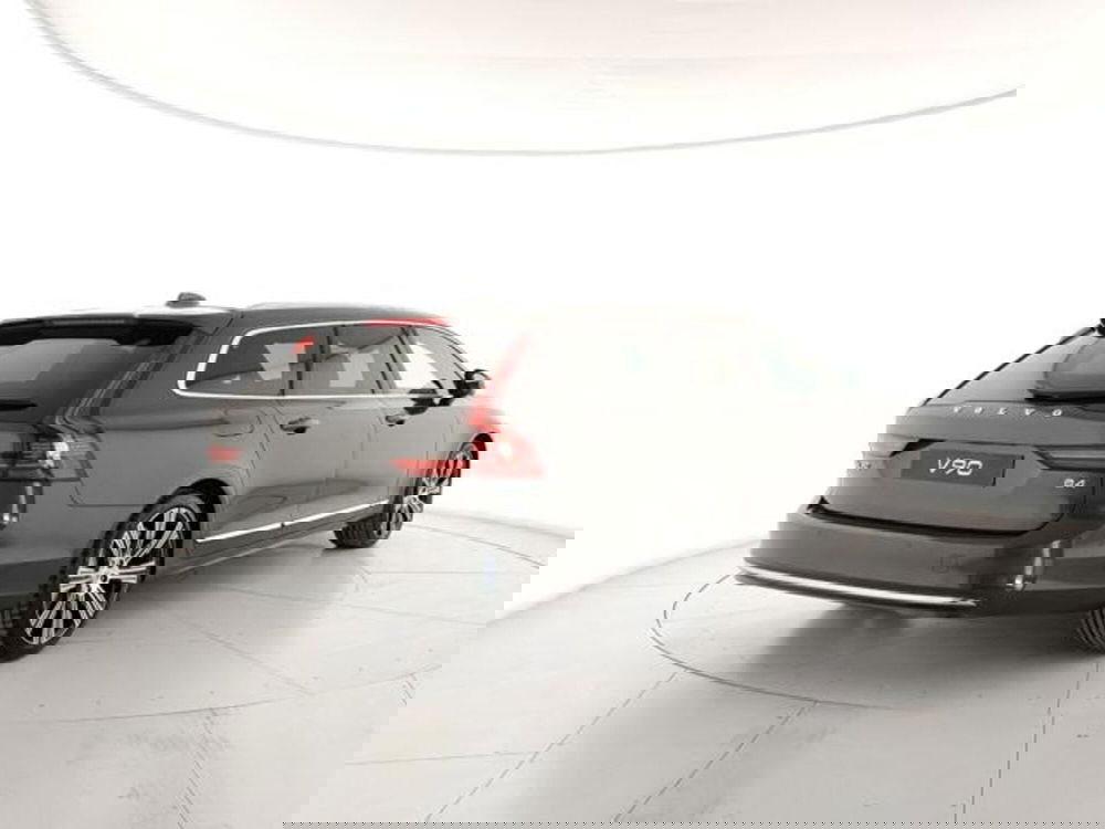 Volvo V90 nuova a Modena (5)