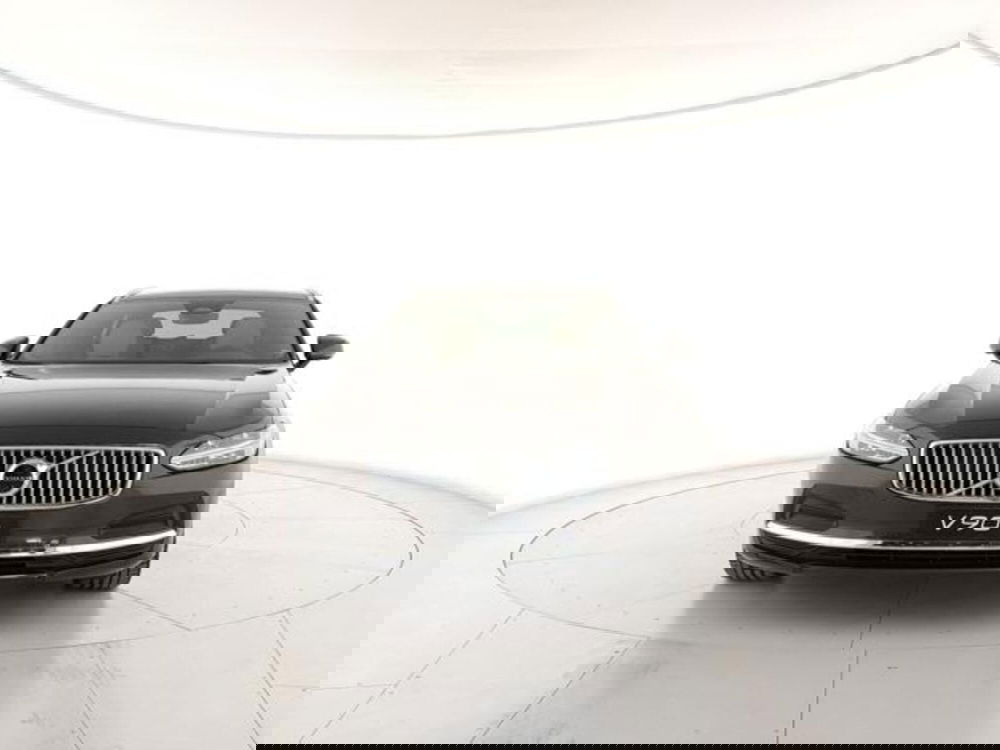 Volvo V90 nuova a Modena (7)