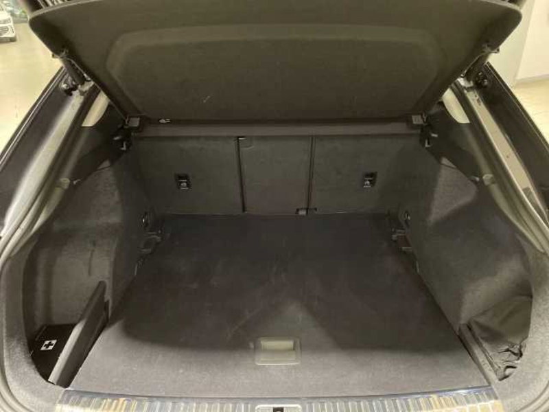 Audi Q3 Sportback usata a Prato (18)