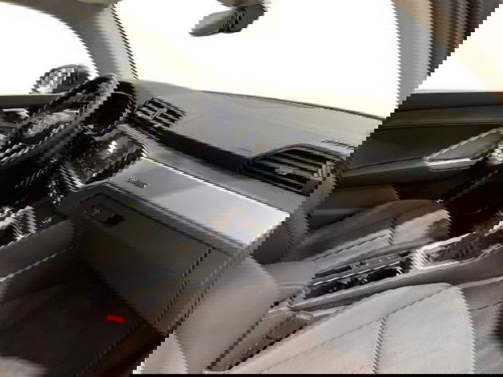 Audi Q3 Sportback usata a Prato (3)