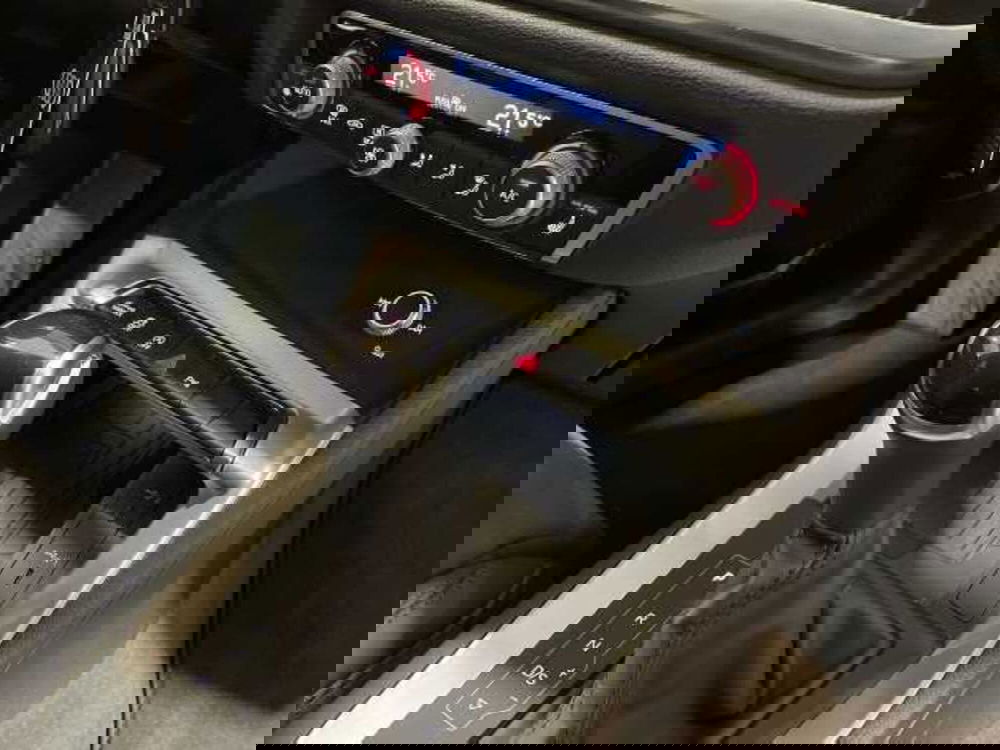 Audi Q3 Sportback usata a Prato (9)