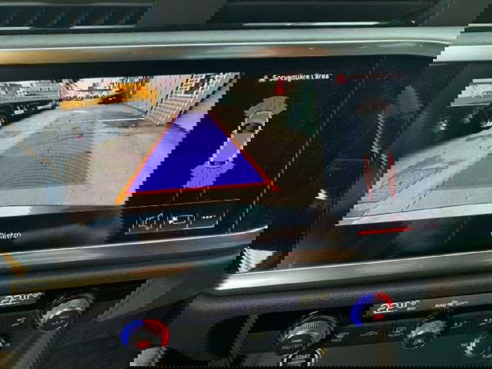 Audi Q3 Sportback usata a Prato (19)