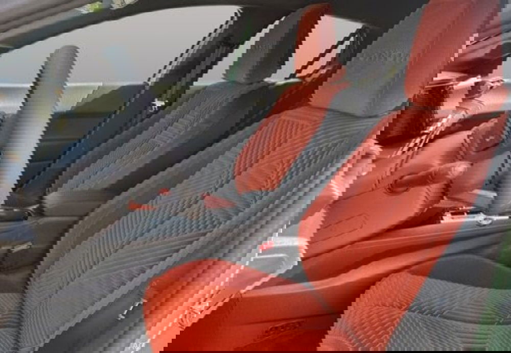 Lancia Ypsilon nuova a Frosinone (10)