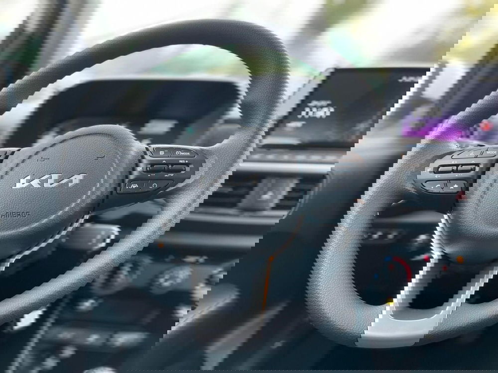 Kia Picanto nuova a Ancona (13)