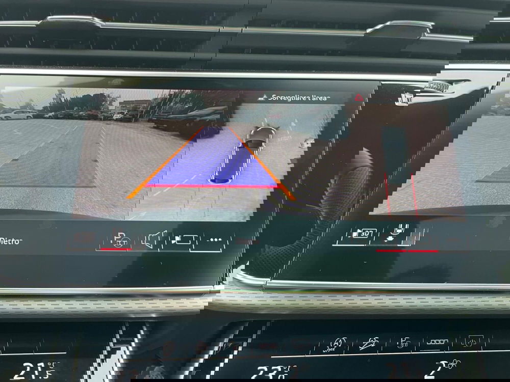 Audi Q8 usata a Ancona (17)