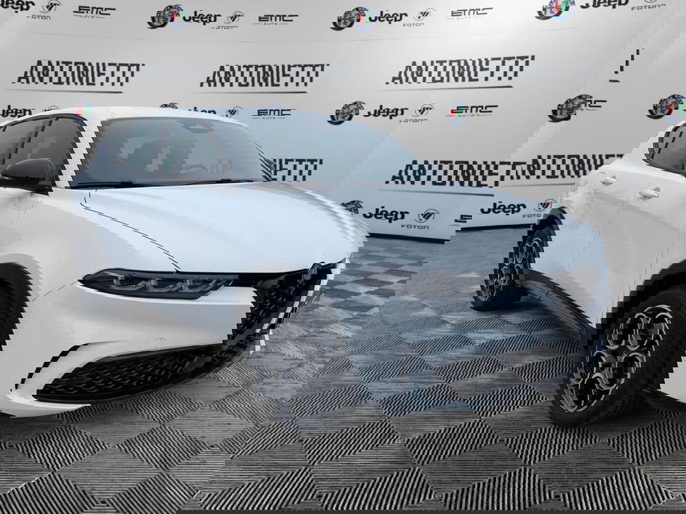 Alfa Romeo Tonale usata a Ancona (3)