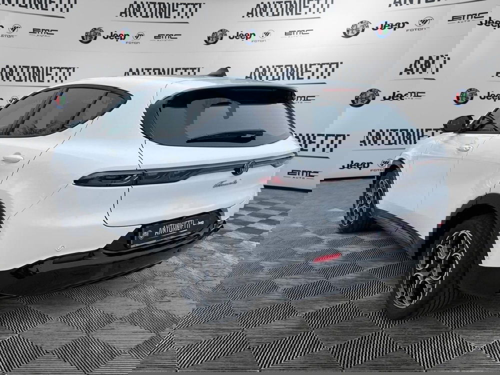 Alfa Romeo Tonale usata a Ancona (7)