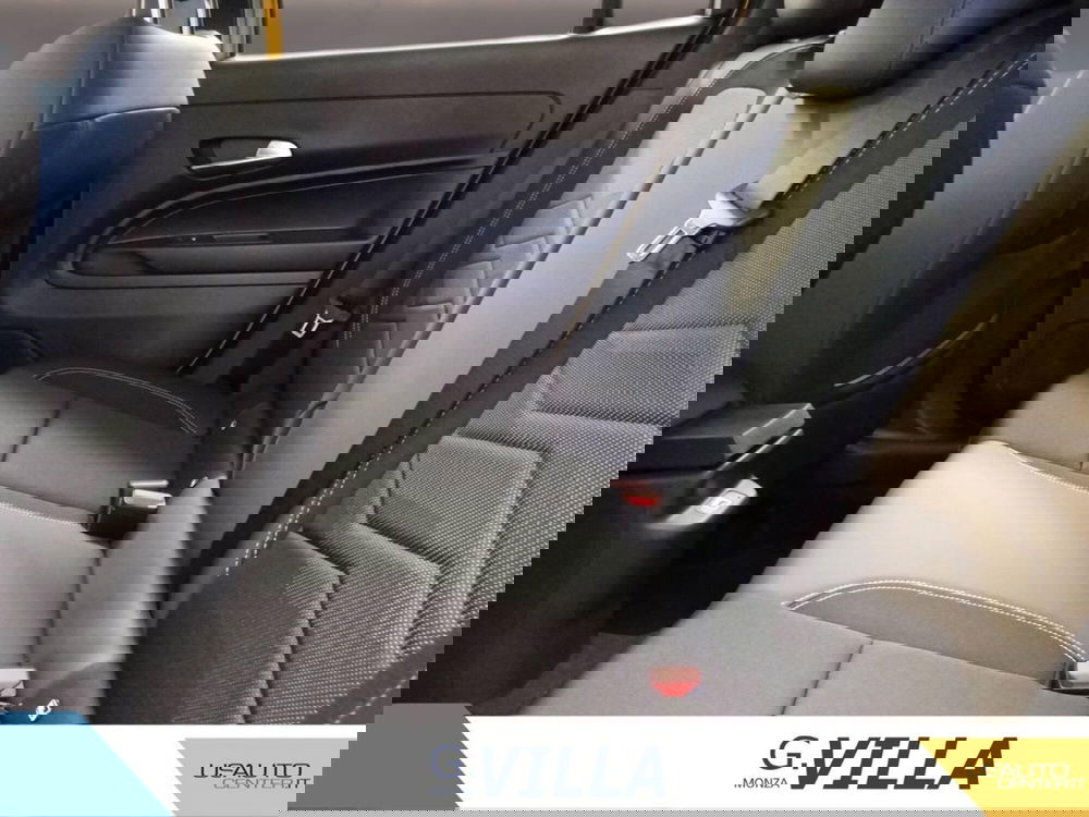 Jeep Avenger nuova a Monza e Brianza (9)