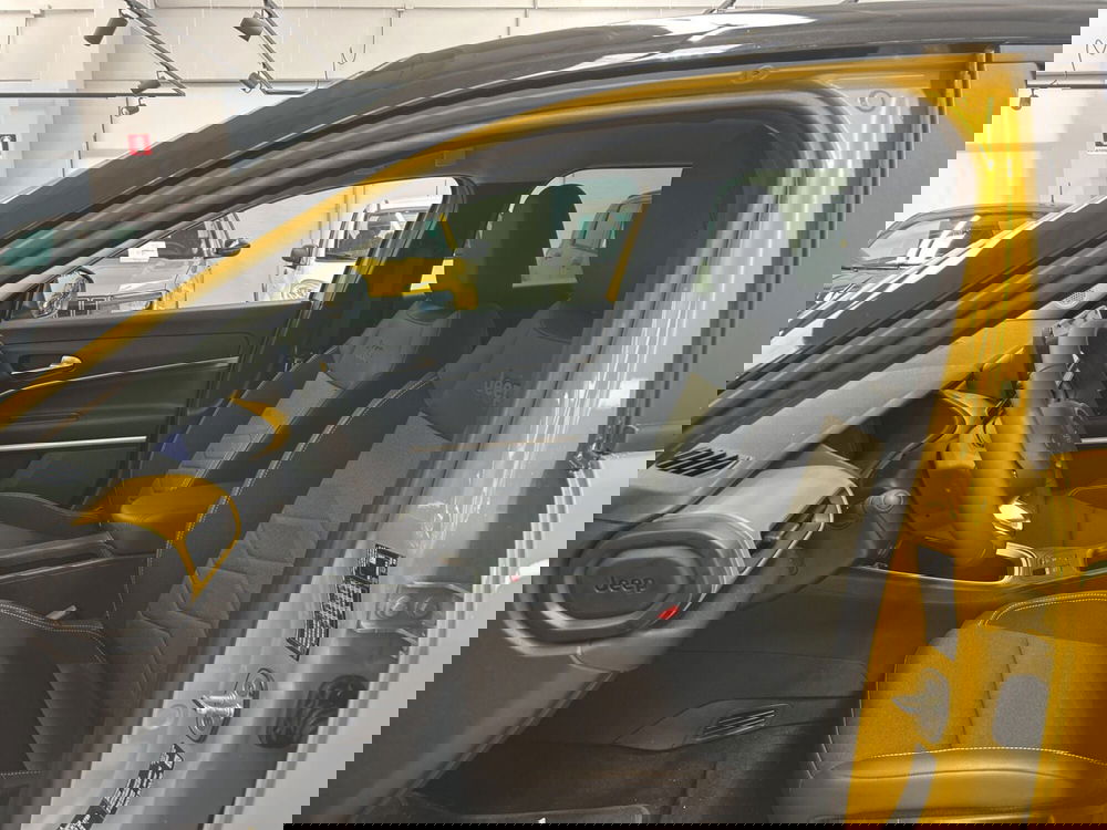 Jeep Avenger usata a Monza e Brianza (12)