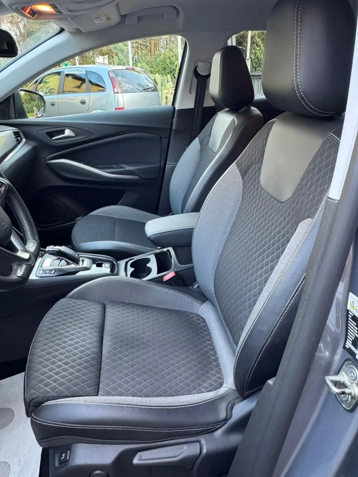 Opel Grandland usata a Brescia (16)