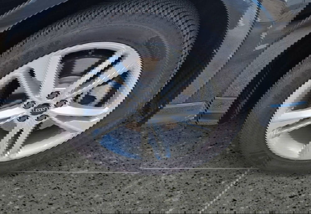 Audi Q3 Sportback usata a Bari (9)