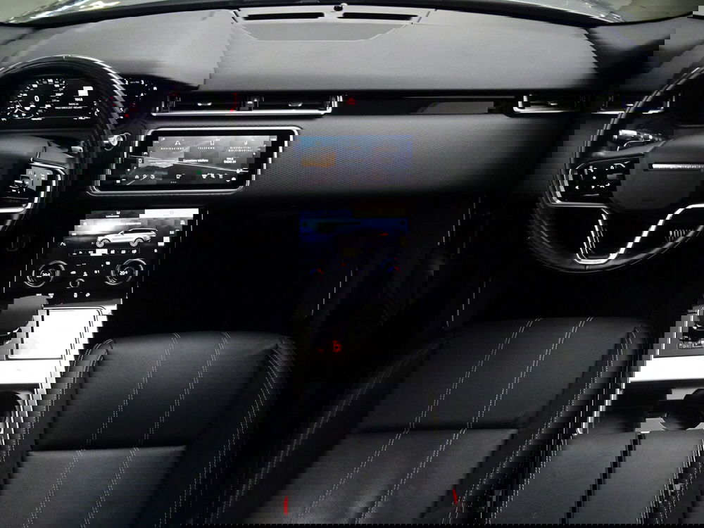 Land Rover Range Rover Velar usata a Como (5)