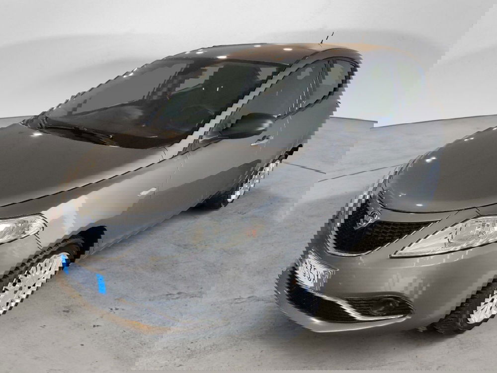 Lancia Ypsilon usata a Arezzo (3)