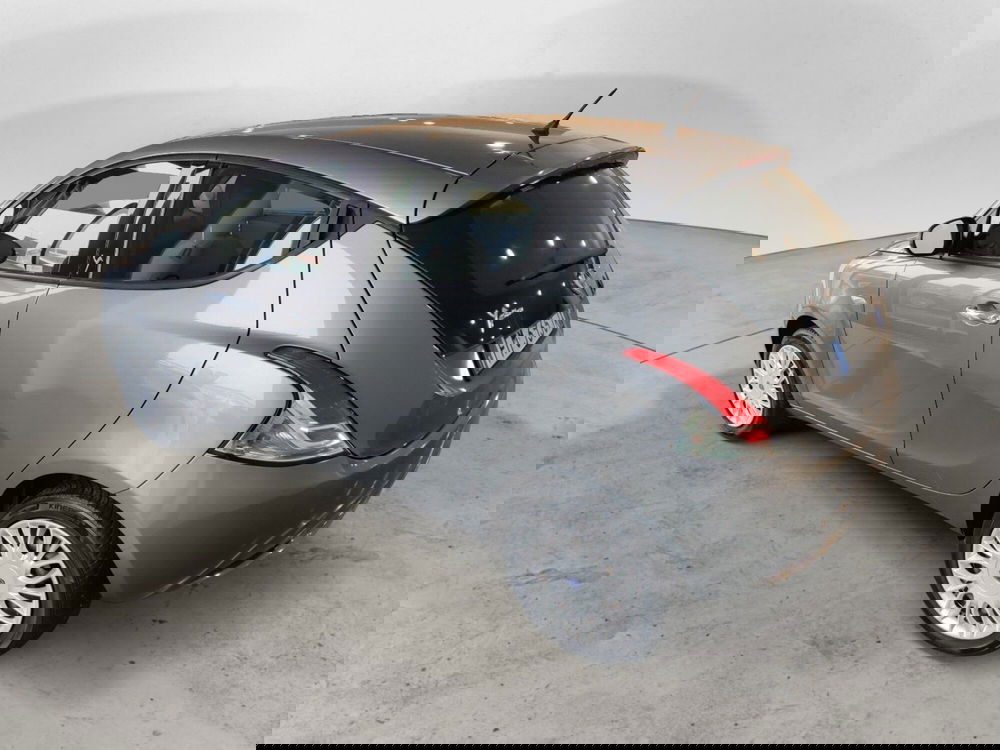 Lancia Ypsilon usata a Arezzo (4)