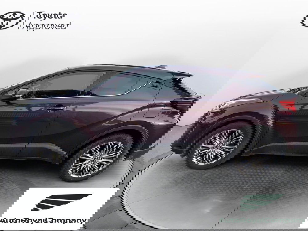 Toyota Toyota C-HR usata a Roma (12)