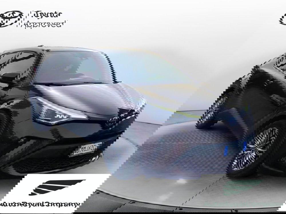 Toyota Toyota C-HR usata a Roma (13)
