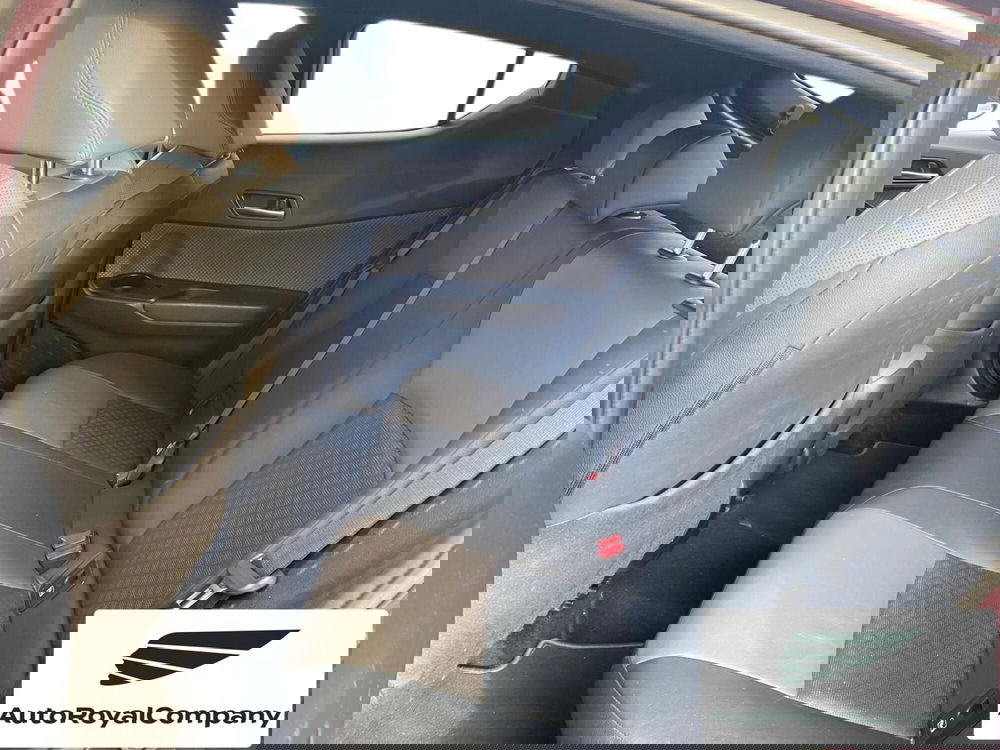 Toyota Toyota C-HR usata a Roma (5)