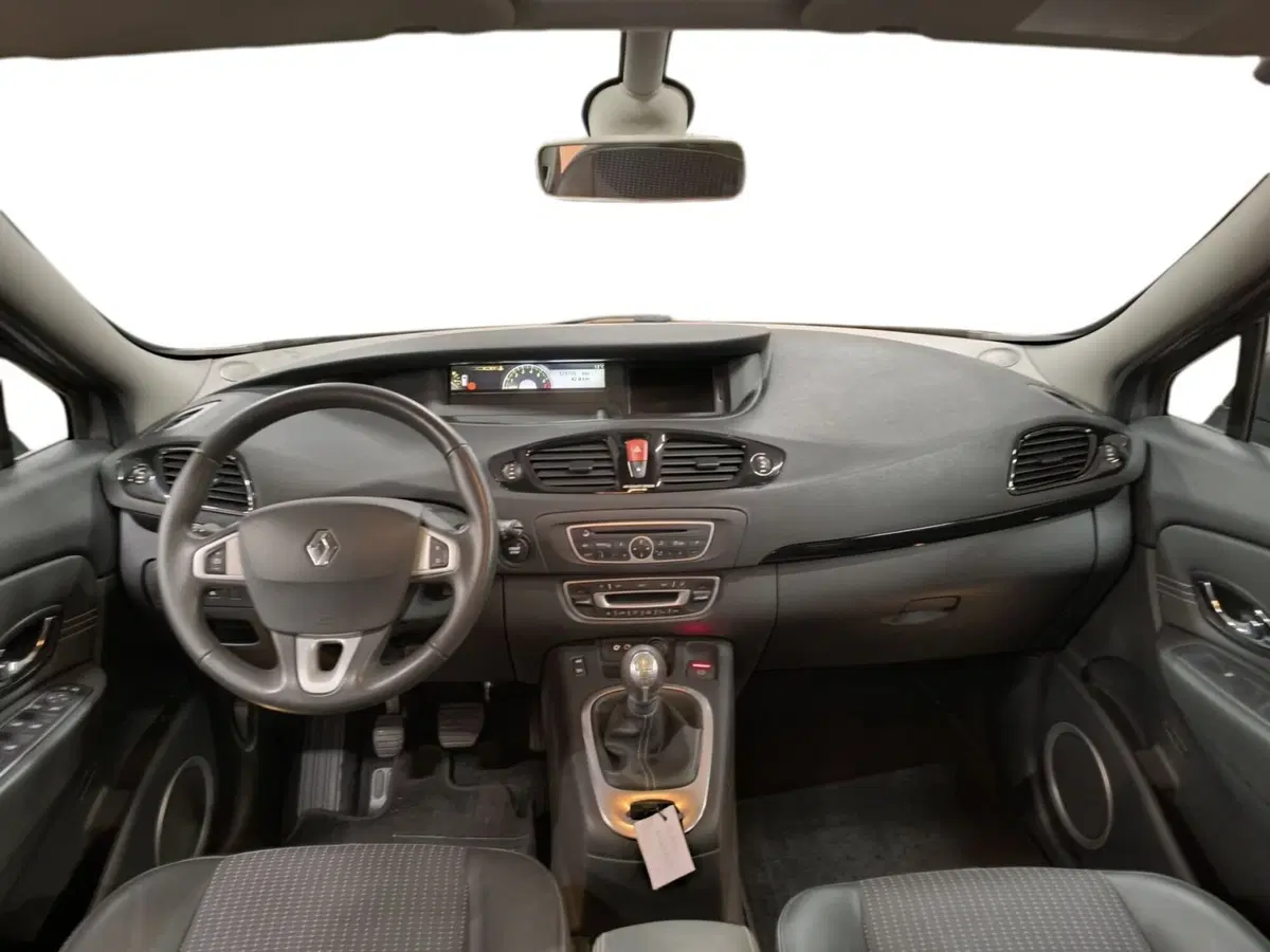 Renault Scénic X-Mod usata a Udine (11)