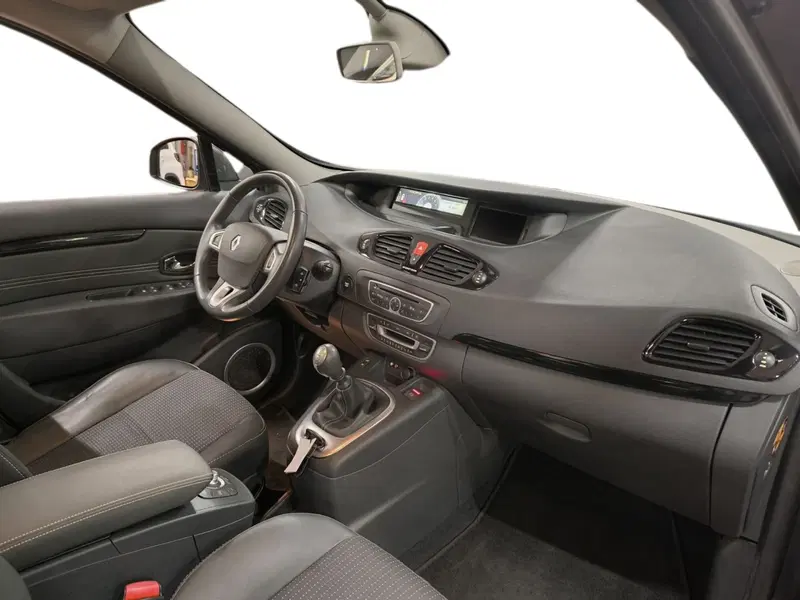 Renault Scénic X-Mod usata a Udine (13)
