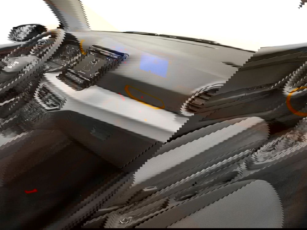 SEAT Arona usata a Udine (13)