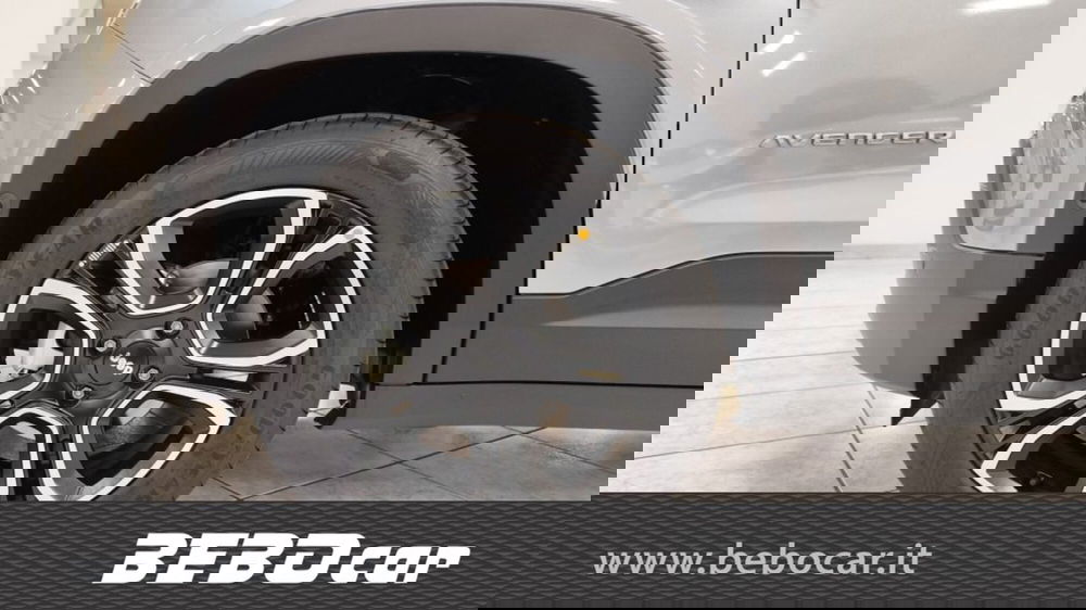 Jeep Avenger nuova a Torino (12)