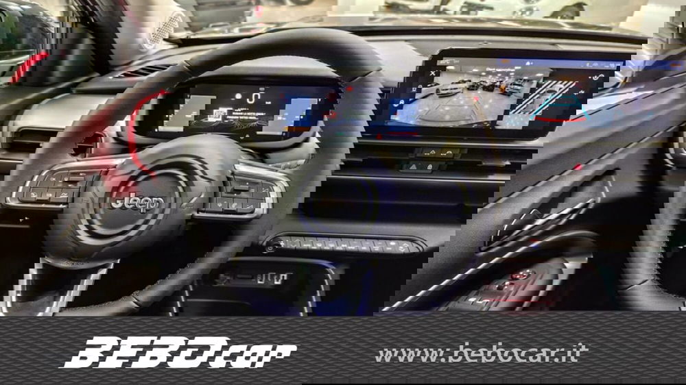 Jeep Avenger nuova a Torino (16)