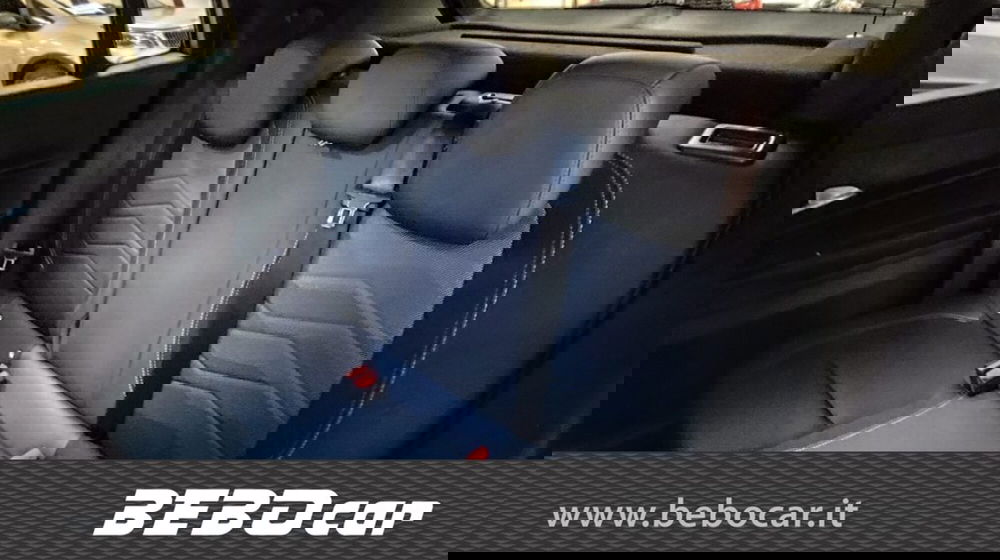 Jeep Avenger nuova a Torino (17)