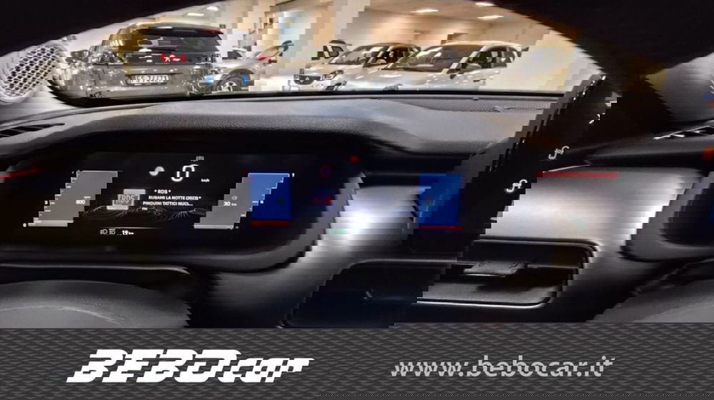 Jeep Avenger nuova a Torino (19)