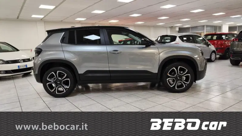 Jeep Avenger nuova a Torino (5)