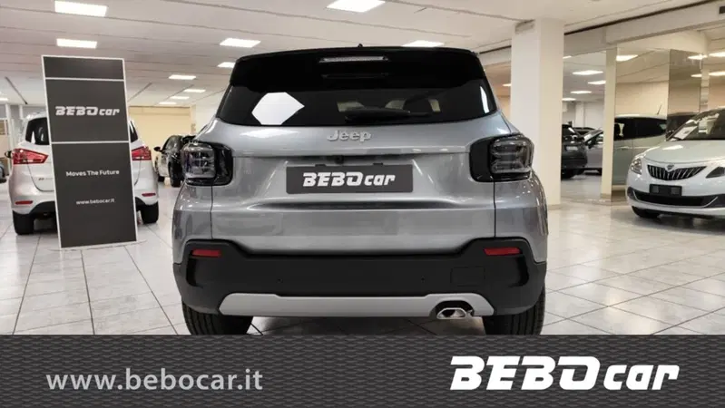Jeep Avenger nuova a Torino (7)