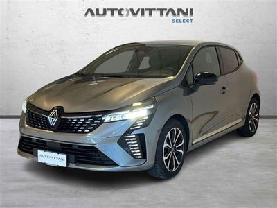 Renault Clio 1.0 tce Techno 90cv del 2025 usata a Como