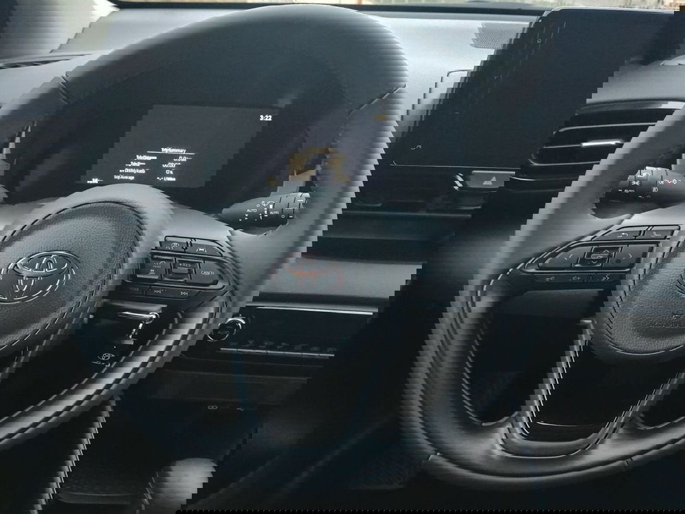 Toyota Yaris nuova a Reggio Calabria (14)