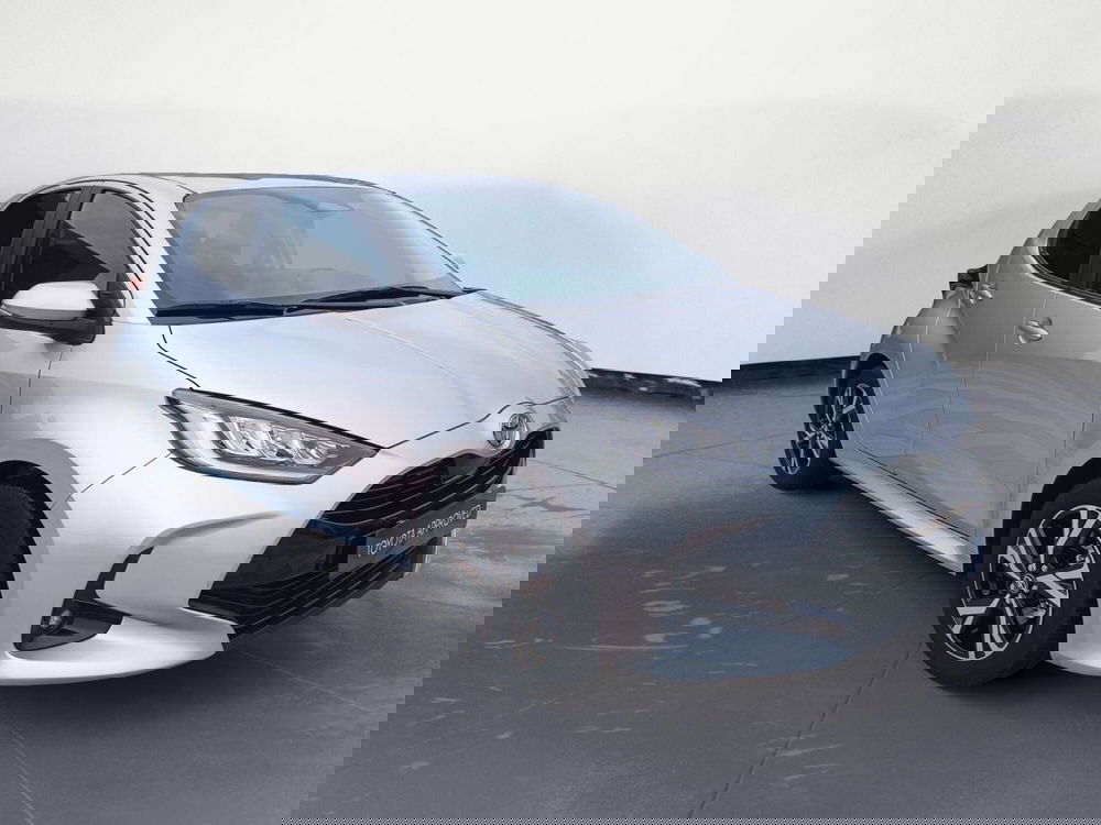 Toyota Yaris nuova a Reggio Calabria (3)