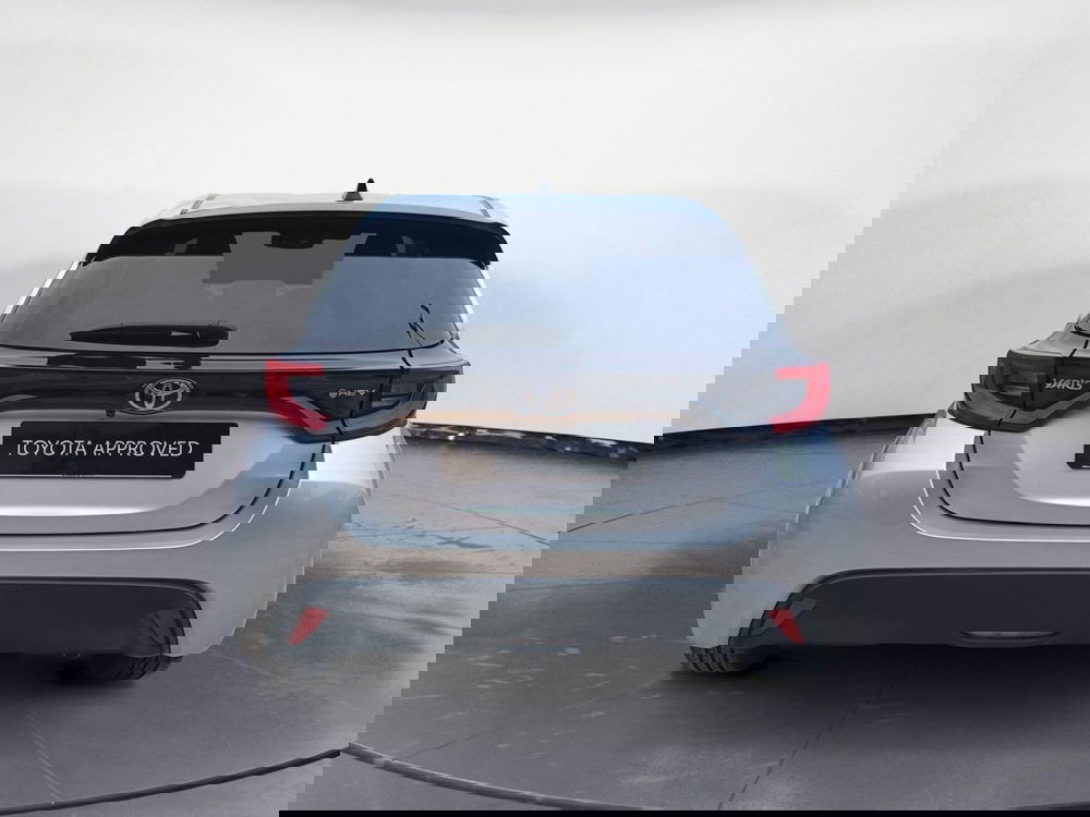 Toyota Yaris nuova a Reggio Calabria (4)